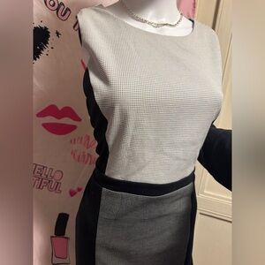 Ann Taylor factory black & white semi formal sleeveless mid length career dress